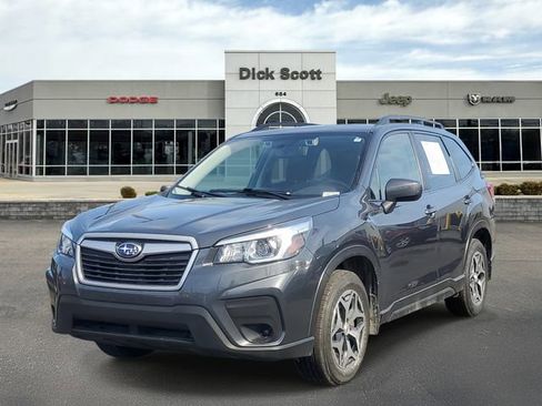 Used 2020 Subaru Forester Premium AWD/4WD image 2