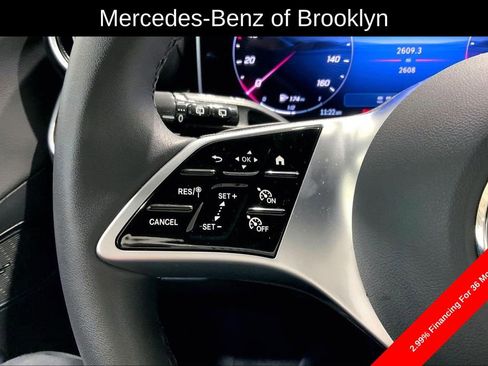 Certified 2025 Mercedes-Benz GLC 300 4MATIC image 22