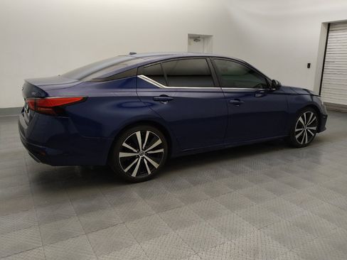 Used 2021 Nissan Altima 2.5 SR FWD image 10