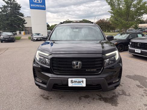 Used 2024 Honda Passport Black Edition image 5