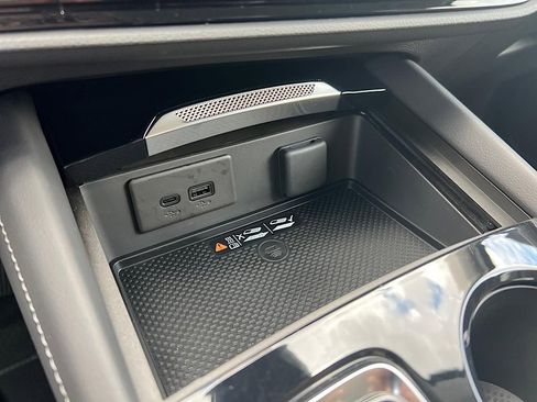 New 2025 Buick Envision Preferred image 25