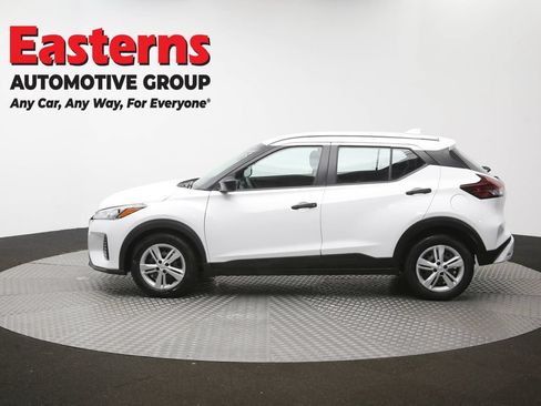 Used 2024 Nissan Kicks S FWD image 59
