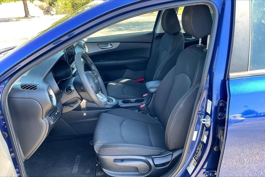 Used 2019 Kia Forte LXS FWD image 24