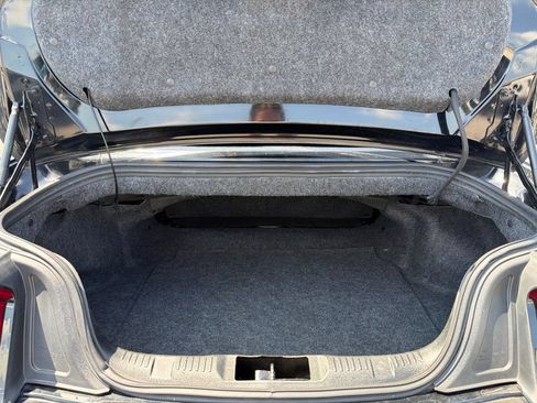 Used 2018 Ford Mustang Premium RWD image 10