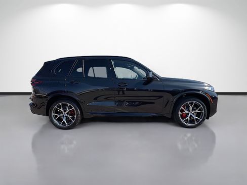 New 2026 BMW X5 sDrive40i w/ M Sport Package image 2