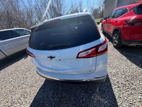 Used 2019 Chevrolet Equinox LT FWD image 9