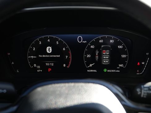 Used 2025 Honda Pilot Elite image 26