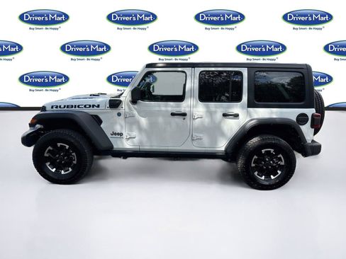 Used 2024 Jeep Wrangler Unlimited Rubicon 4xe AWD/4WD image 4
