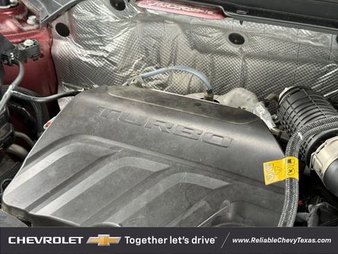 Used 2024 Chevrolet Trax LT w/ Driver Confidence Package FWD image 34