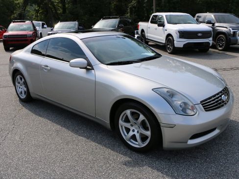 Used 2003 INFINITI G35 Coupe w/ Premium Pkg RWD image 10