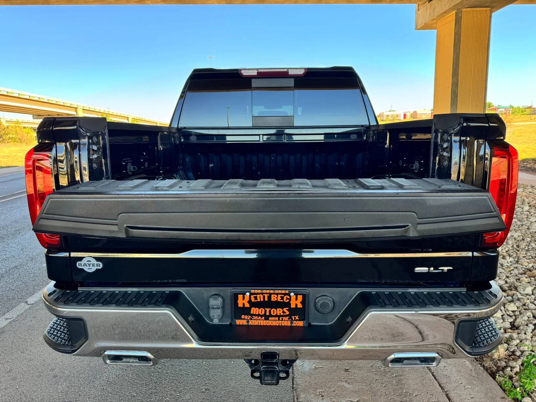 Used 2021 GMC Sierra 1500 SLT AWD/4WD image 24