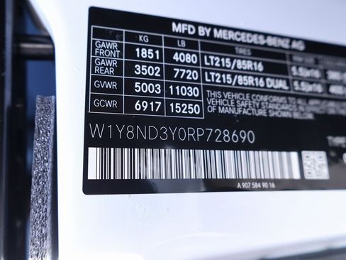 Used 2024 Mercedes-Benz Sprinter 3500 image 50