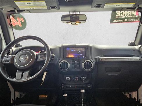 Used 2019 Jeep Wrangler Rubicon AWD/4WD image 19