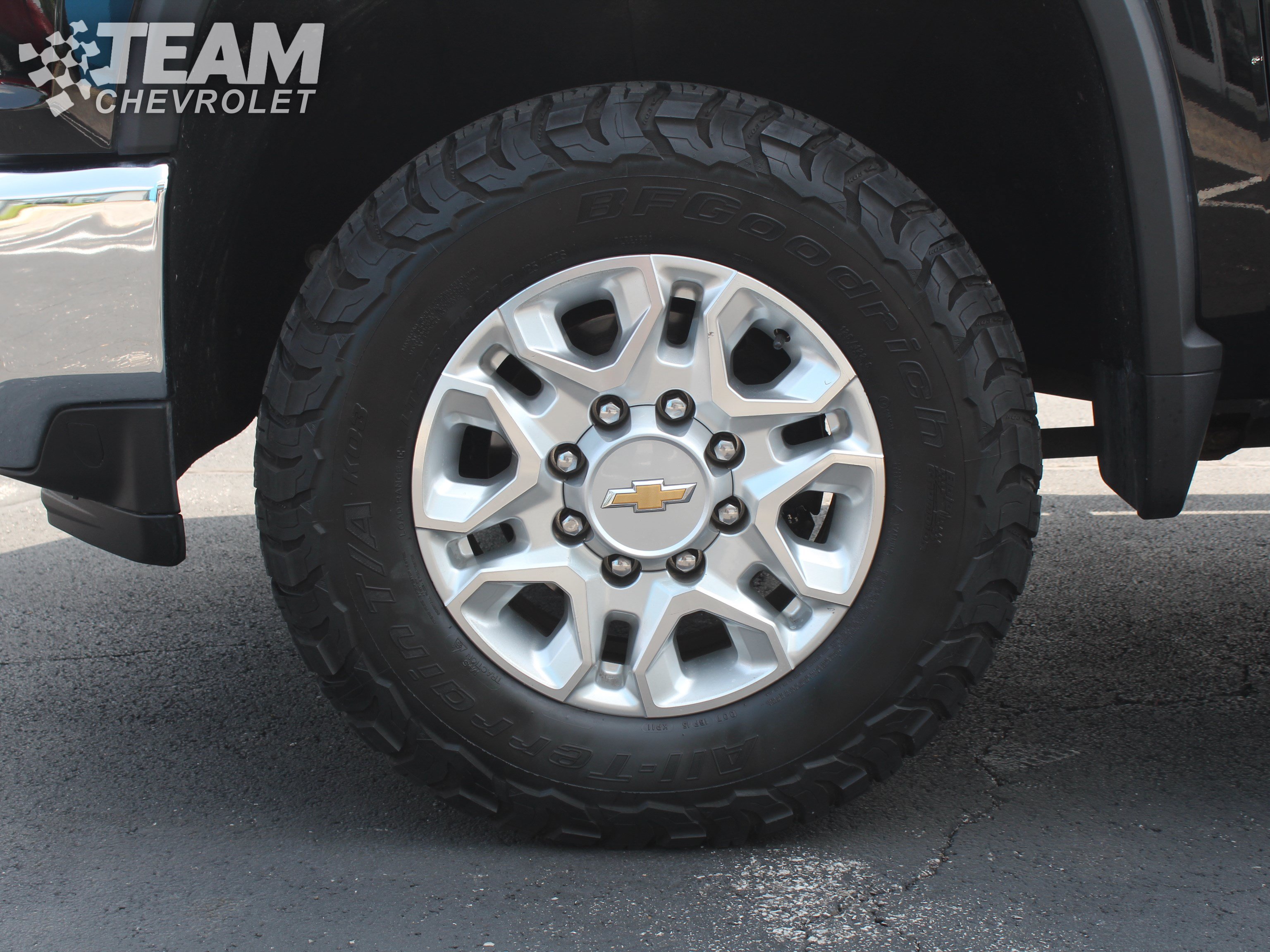 Used 2023 Chevrolet Silverado 2500 LTZ w/ Snow Plow Prep/Camper Package AWD/4WD image 33
