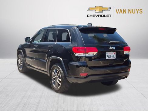 Used 2019 Jeep Grand Cherokee Laredo w/ Laredo X Package RWD image 7