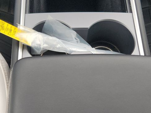 Used 2021 Tesla Model Y Long Range image 20