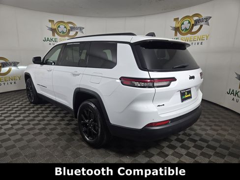 Certified 2024 Jeep Grand Cherokee L Altitude AWD/4WD image 7