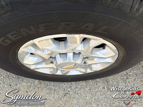 Used 2024 Chevrolet Silverado 2500 LTZ w/ LTZ Plus Package AWD/4WD image 23