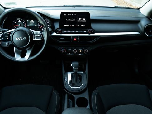 Used 2023 Kia Forte LXS w/ LXS Technology Package image 20