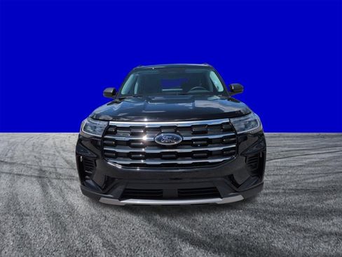 New 2026 Ford Explorer Active RWD image 9