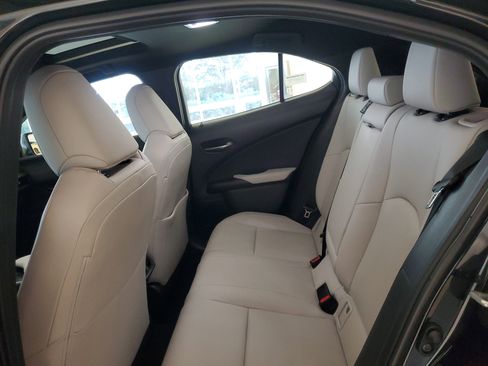 Used 2025 Lexus UX 300h FWD w/ Accessory Package (Z1) image 15