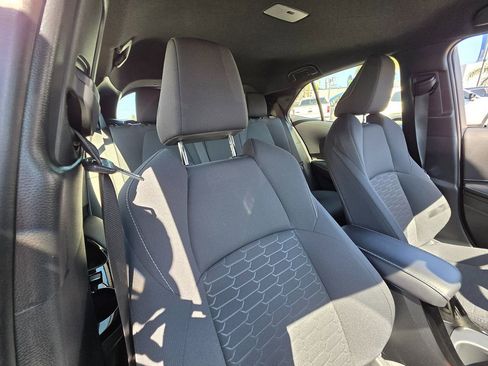 Used 2024 Toyota Corolla SE image 13