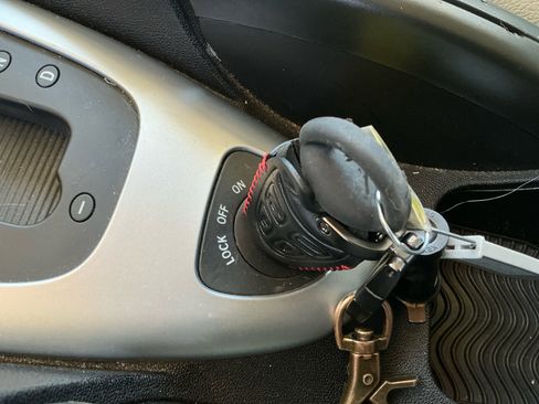 Used 2005 Saab 9-3 Aero FWD image 29
