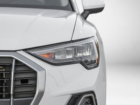 Used 2021 Audi Q3 2.0T Premium w/ Convenience Package image 50