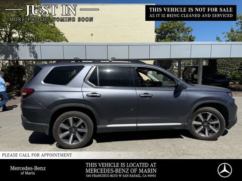 Used 2023 Honda Pilot Elite image 5