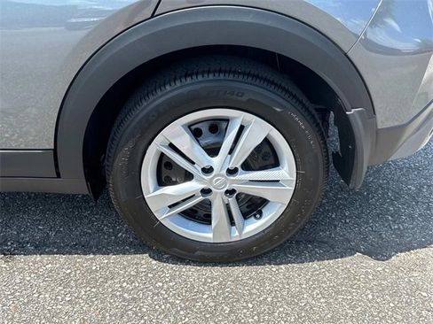 New 2025 Nissan Kicks Play S image 13