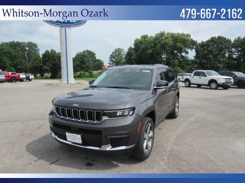 Used 2022 Jeep Grand Cherokee L Limited w/ Trailer Tow Group (B) image 3