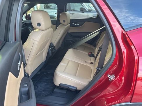 Used 2023 Chevrolet Blazer Premier image 5