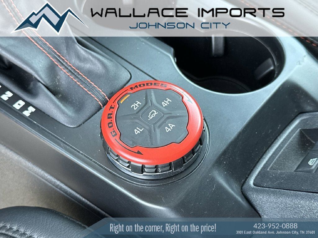 Used 2025 Ford Bronco Raptor AWD/4WD image 29