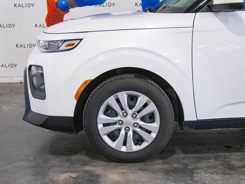 Used 2021 Kia Soul LX image 15