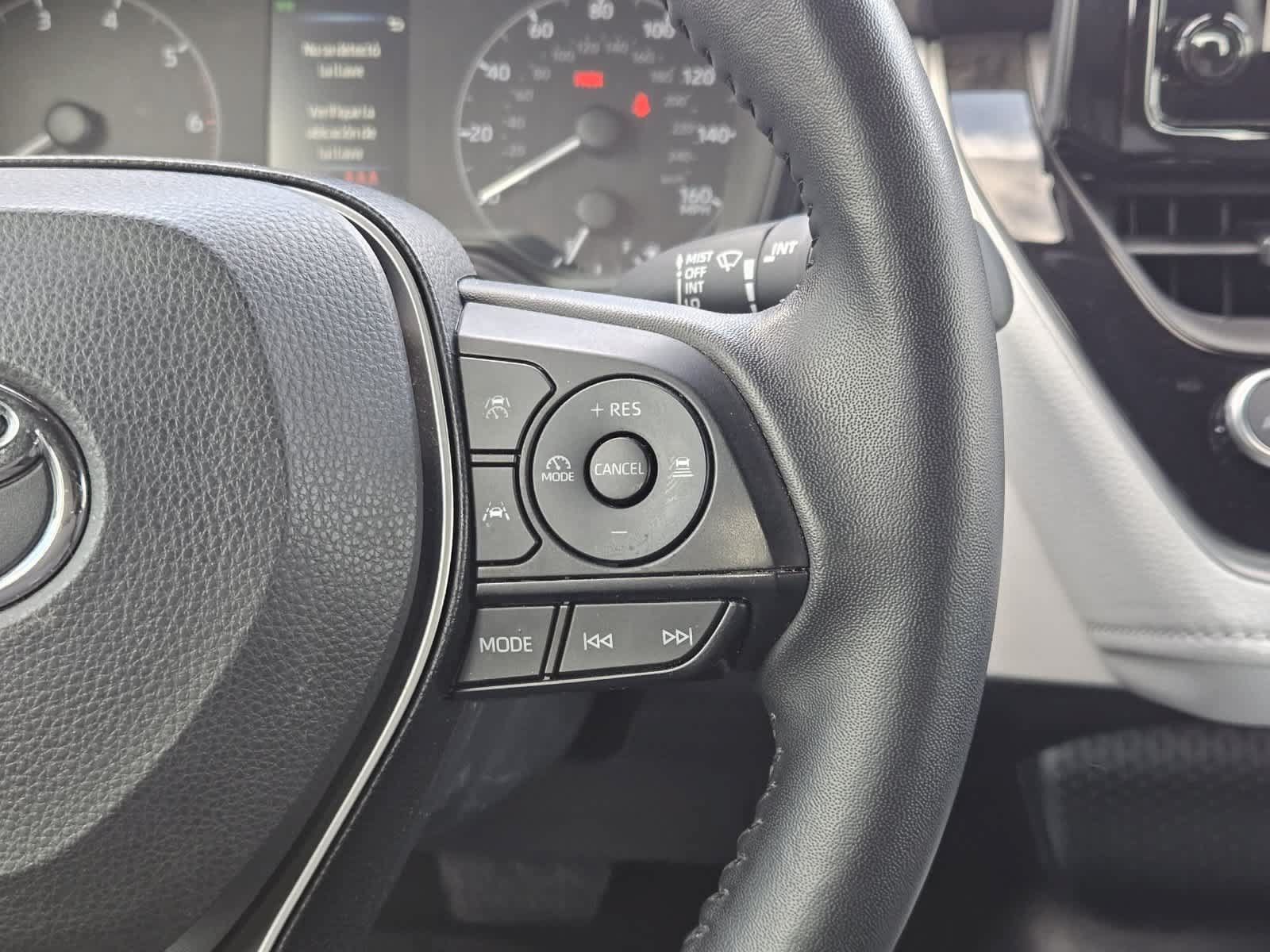 Used 2025 Toyota Corolla SE FWD image 26