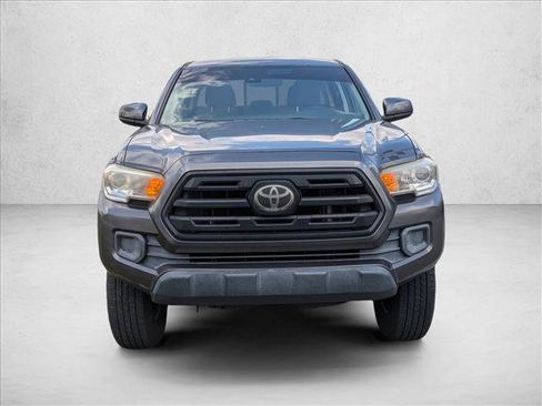 Used 2018 Toyota Tacoma SR w/ SR Convenience Package RWD image 2