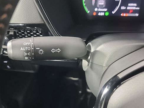 Certified 2025 Honda CR-V Sport Touring image 29