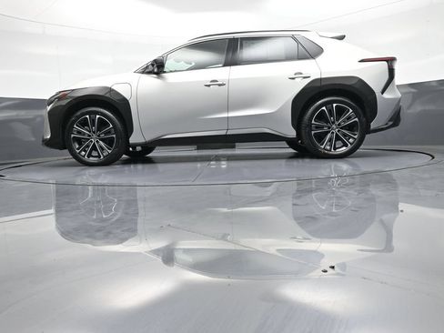 Certified 2023 Toyota bZ4X AWD w/ Weather Package image 34