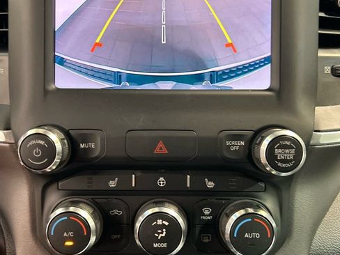 Used 2022 RAM 1500 Big Horn AWD/4WD image 6