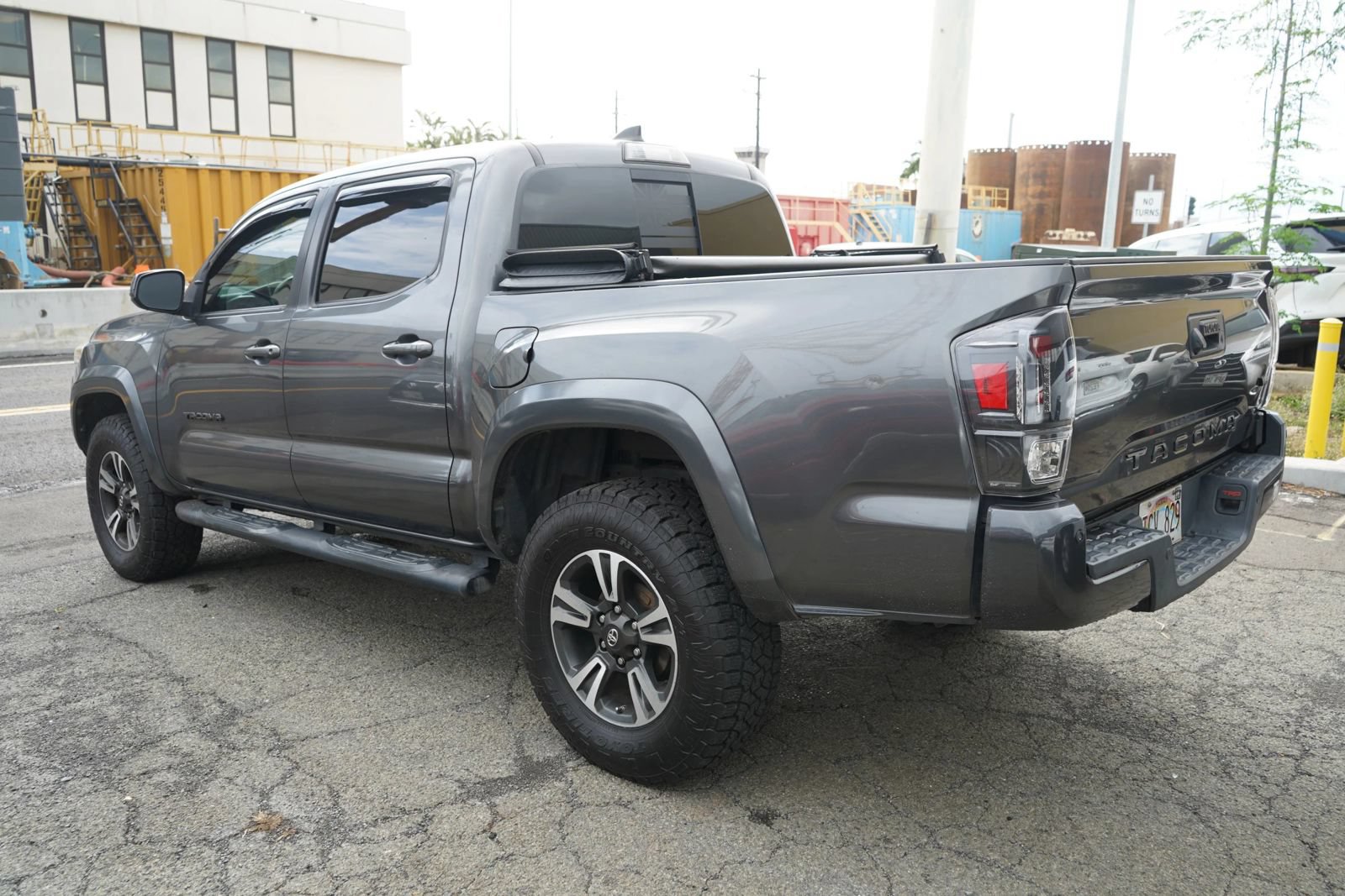 Used 2017 Toyota Tacoma TRD Sport RWD image 24