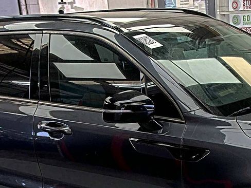 Used 2021 Kia Sorento SX image 8