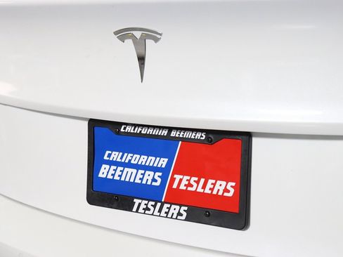 Used 2023 Tesla Model 3 Standard Range image 49