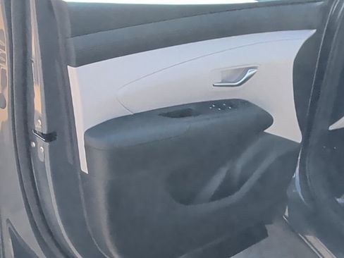 New 2026 Hyundai Tucson SEL FWD image 11