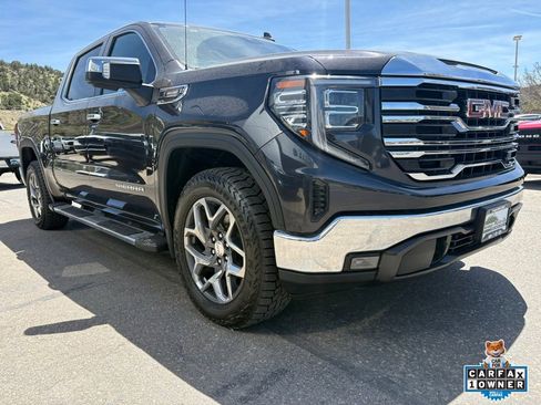 Used 2023 GMC Sierra 1500 SLT w/ SLT Premium Package AWD/4WD image 11