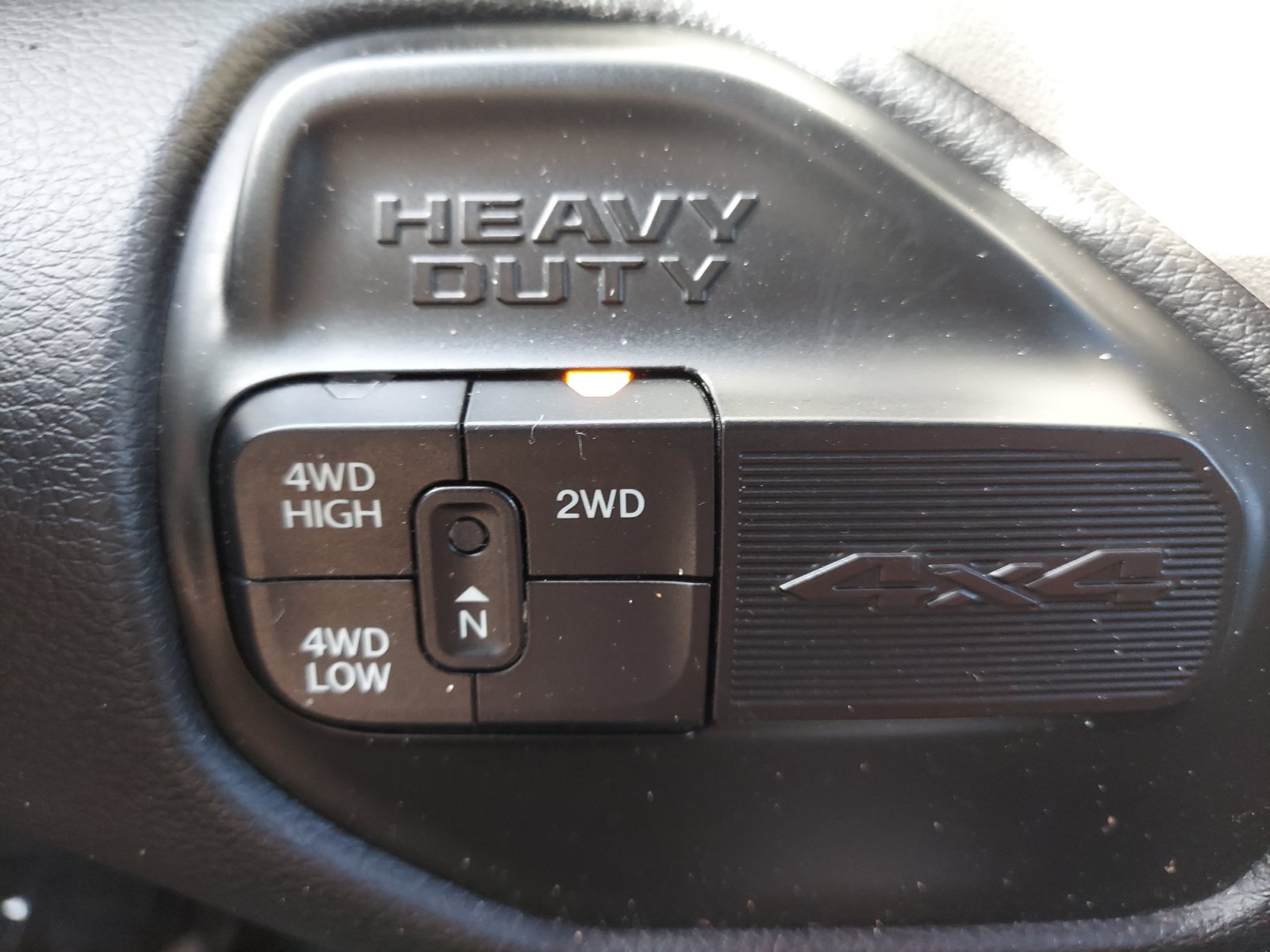 Used 2023 RAM 2500 Laramie AWD/4WD image 25