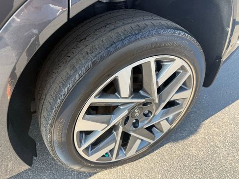 Used 2022 Hyundai Santa Fe Calligraphy image 30