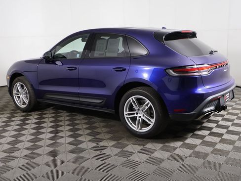 Used 2022 Porsche Macan image 14