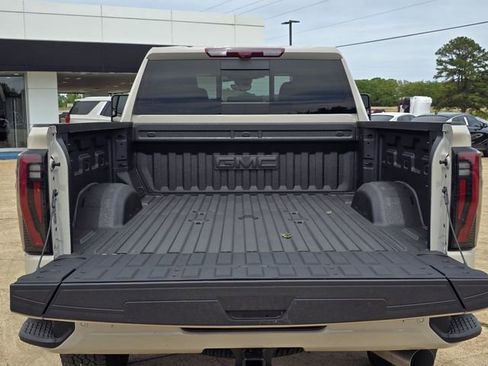 New 2026 GMC Sierra 2500 AT4 image 11