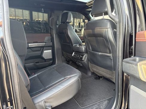 Used 2023 Ford F150 Lariat w/ Equipment Group 502A High image 8