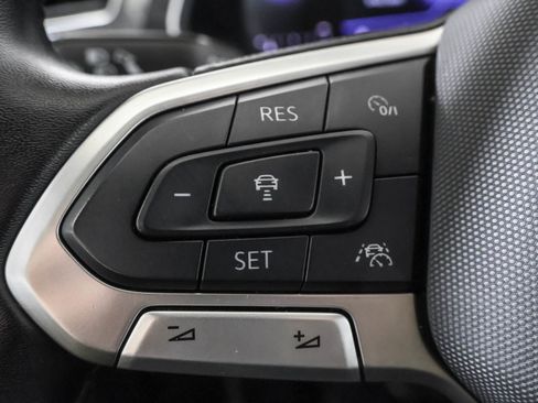 Used 2024 Volkswagen Tiguan Wolfsburg Edition image 25